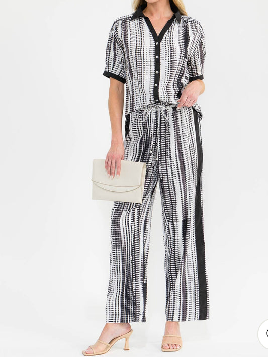 030326 LUCY SHORT SLEEVE BLOUSE & ELASTIC WAIST PANTS COLORBLOCK PRINT 2PC. SET