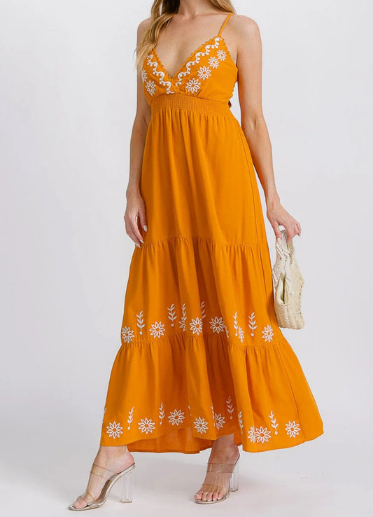 030425 - Eleonor Embroidered Spaghetti Strap Maxi Dress