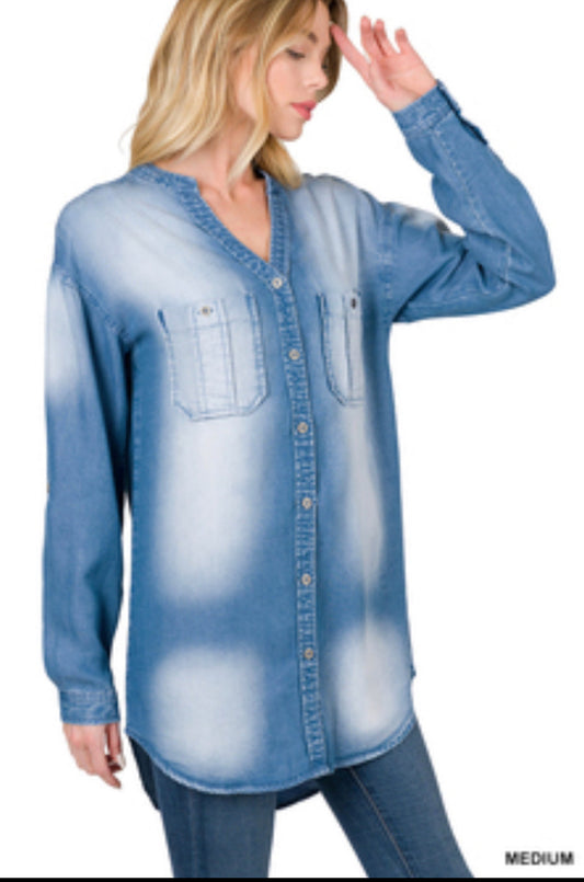 076 Chambray Top