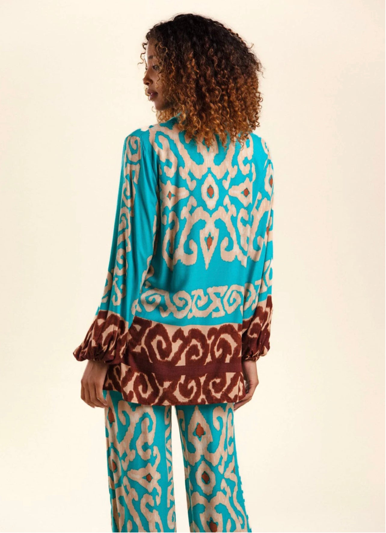 7343 Long Sleeve Button Up Top & Pants