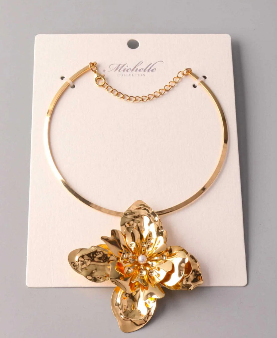 111225 Flower necklace
