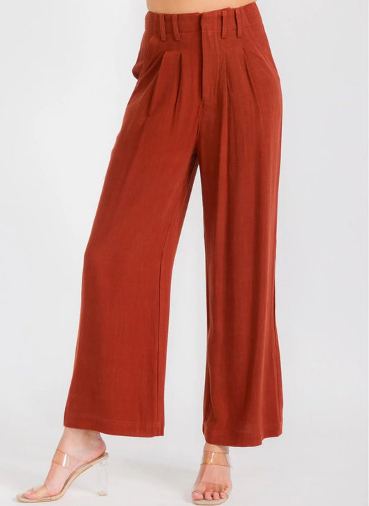 061225 - Suri Pleated Wide Leg Pants