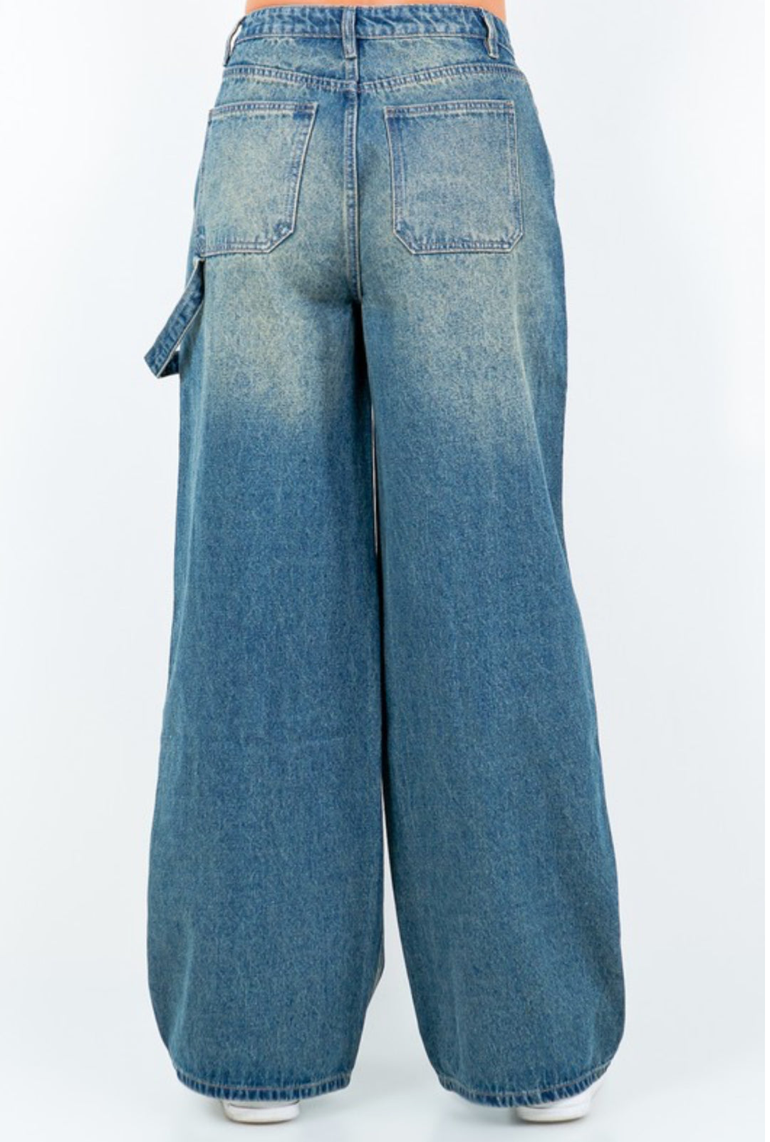 110624 - Viv Wide Leg Vintage Blue Jeans