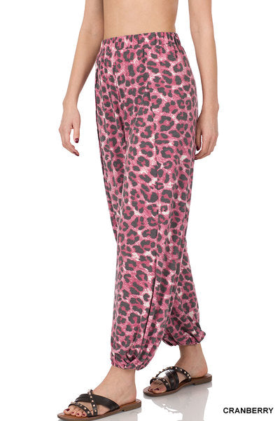 (4173) - Genie Leopard Print Slit Side Pants